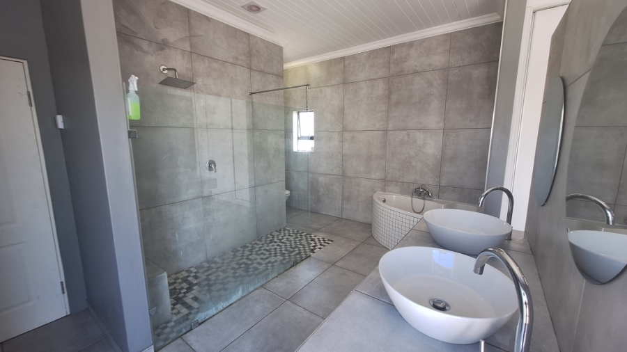 3 Bedroom Property for Sale in Atlantic Sands Private Estate Western Cape